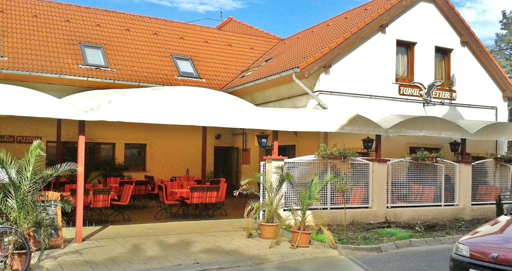 Turul Etterem Es Panzio Ξενοδοχείο Kaposvár Εξωτερικό φωτογραφία